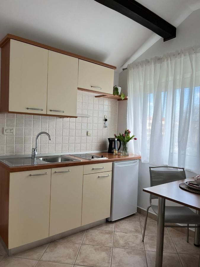 Apartments Marinovic Brzac المظهر الخارجي الصورة
